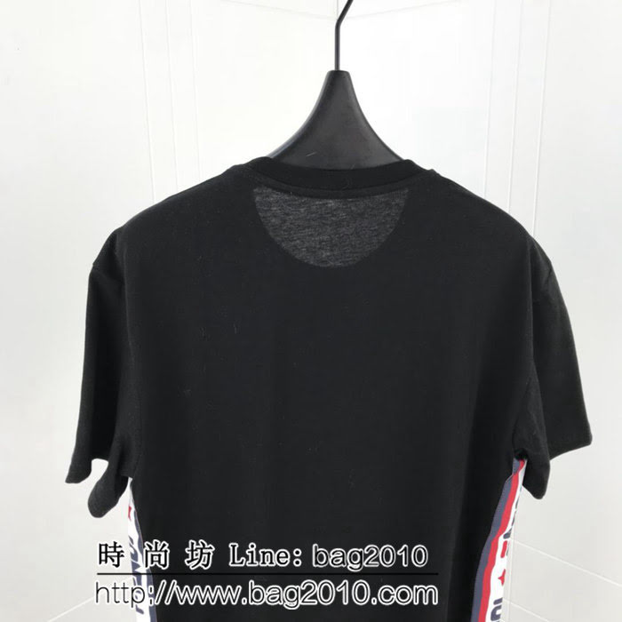 FENDI芬迪 x FLE19早春聯名款 亮片織帶字母 男款黑色短袖 ydi2536